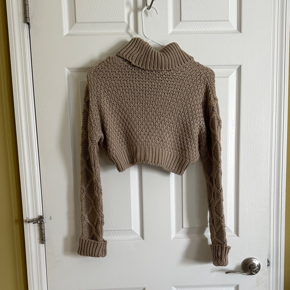 Women's Tan Turtleneck Sweater cropped - Picture 3 of 3